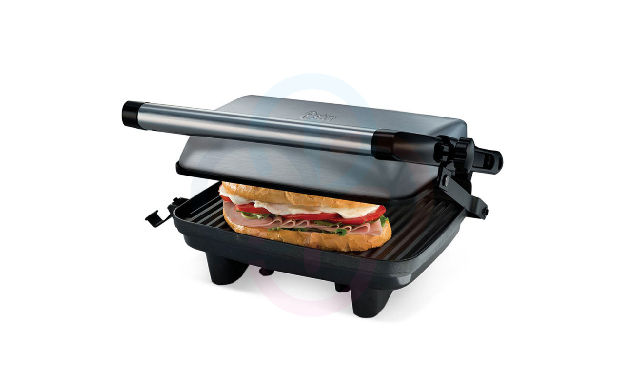 Sandwichera Oster, acero inoxidable.