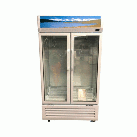 Exhibidor vertical American de 17 pies cubicos.
