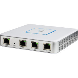 ‌Ubiquiti Networks UniFi Enterprise Gateway Router with Gigabit Ethernet - USG